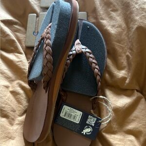 Women's Hari Mari Braided Brown Sandals NWT